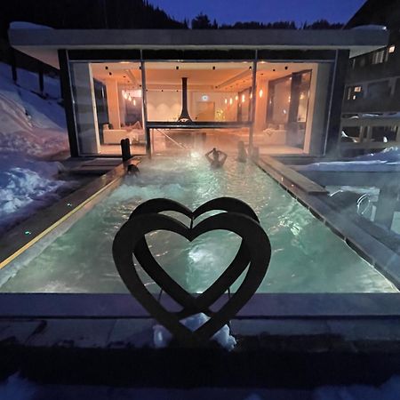 Hotel Dahu Madonna Eksteriør bilde