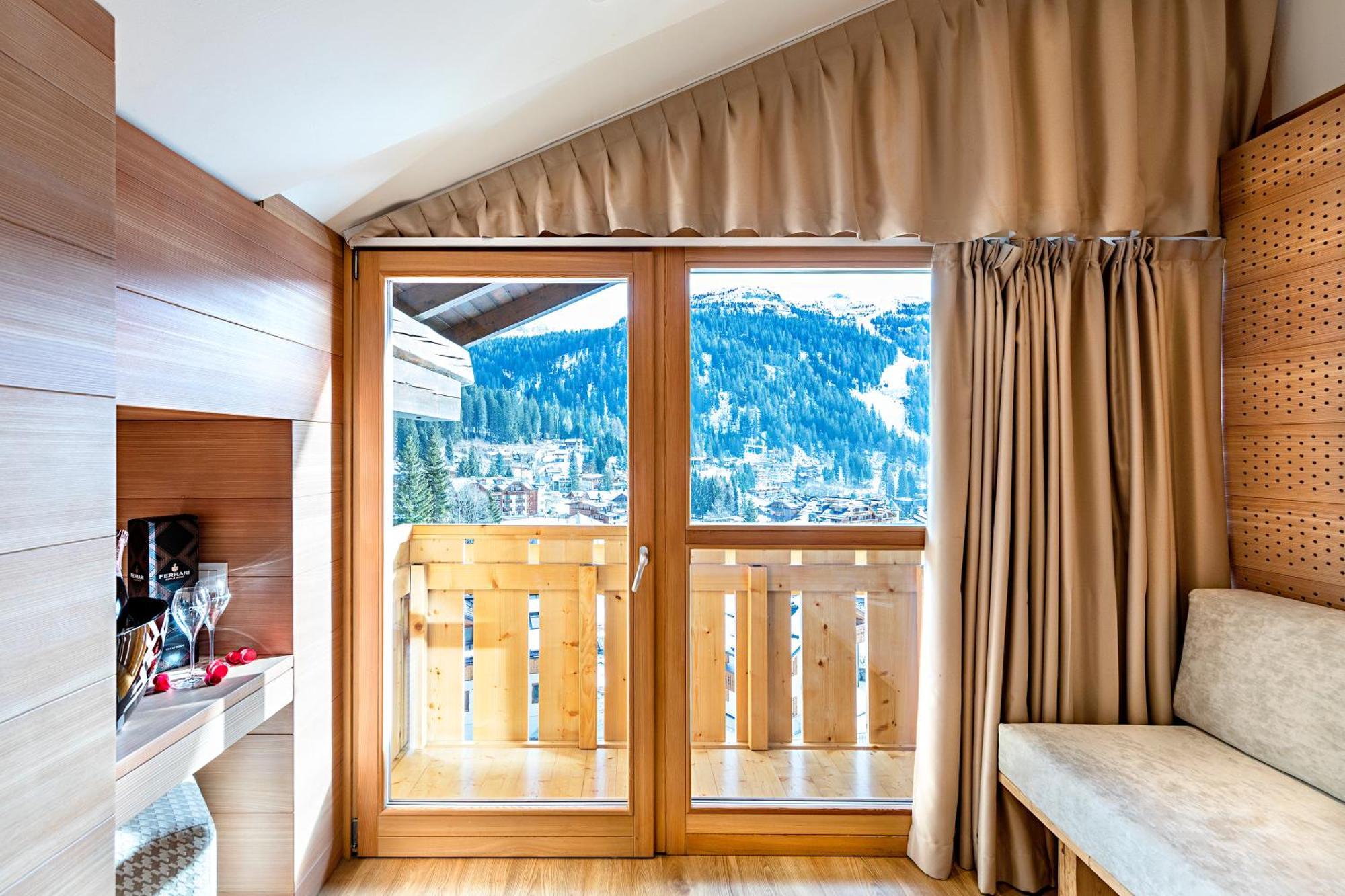 Hotel Dahu Madonna Eksteriør bilde
