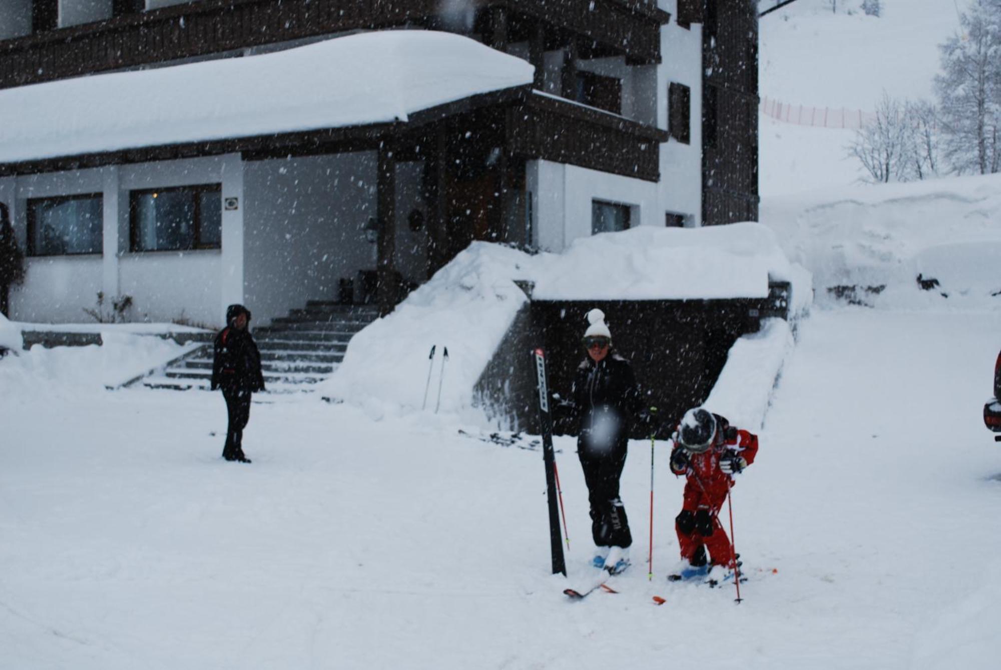 Hotel Dahu Madonna Eksteriør bilde