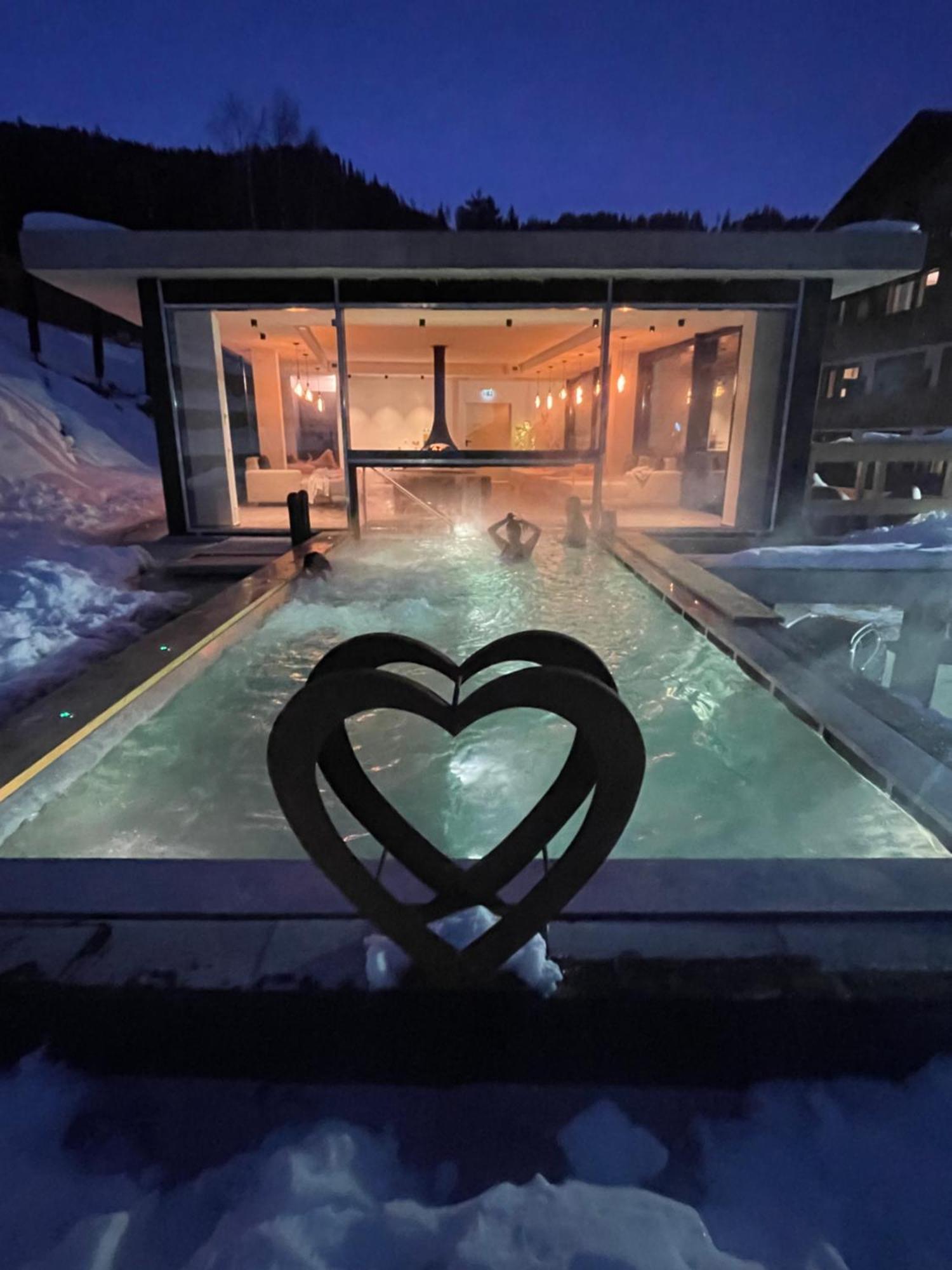 Hotel Dahu Madonna Eksteriør bilde