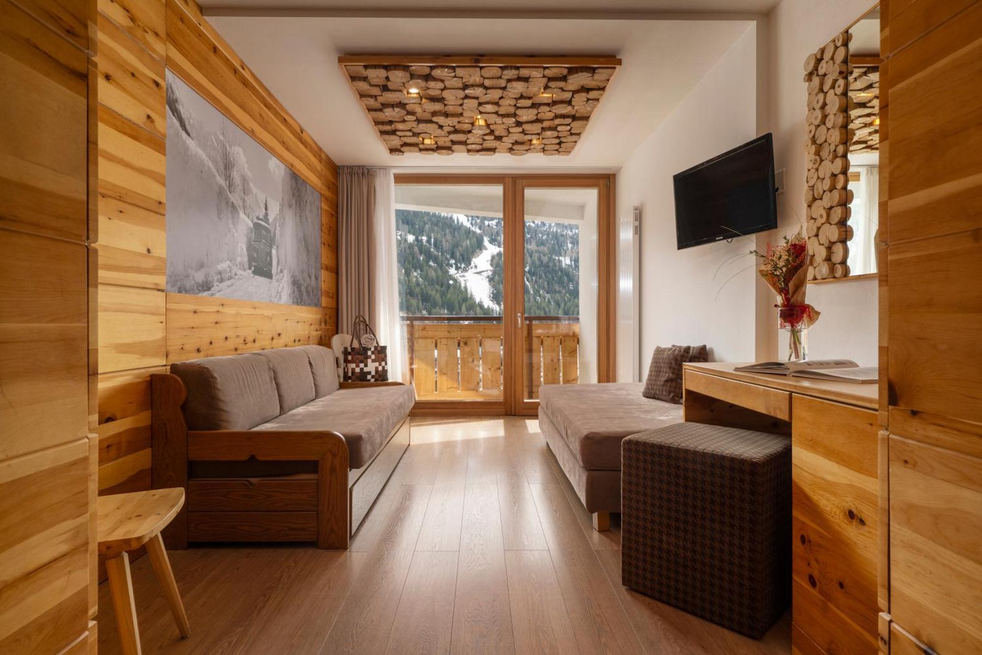 Hotel Dahu Madonna Eksteriør bilde